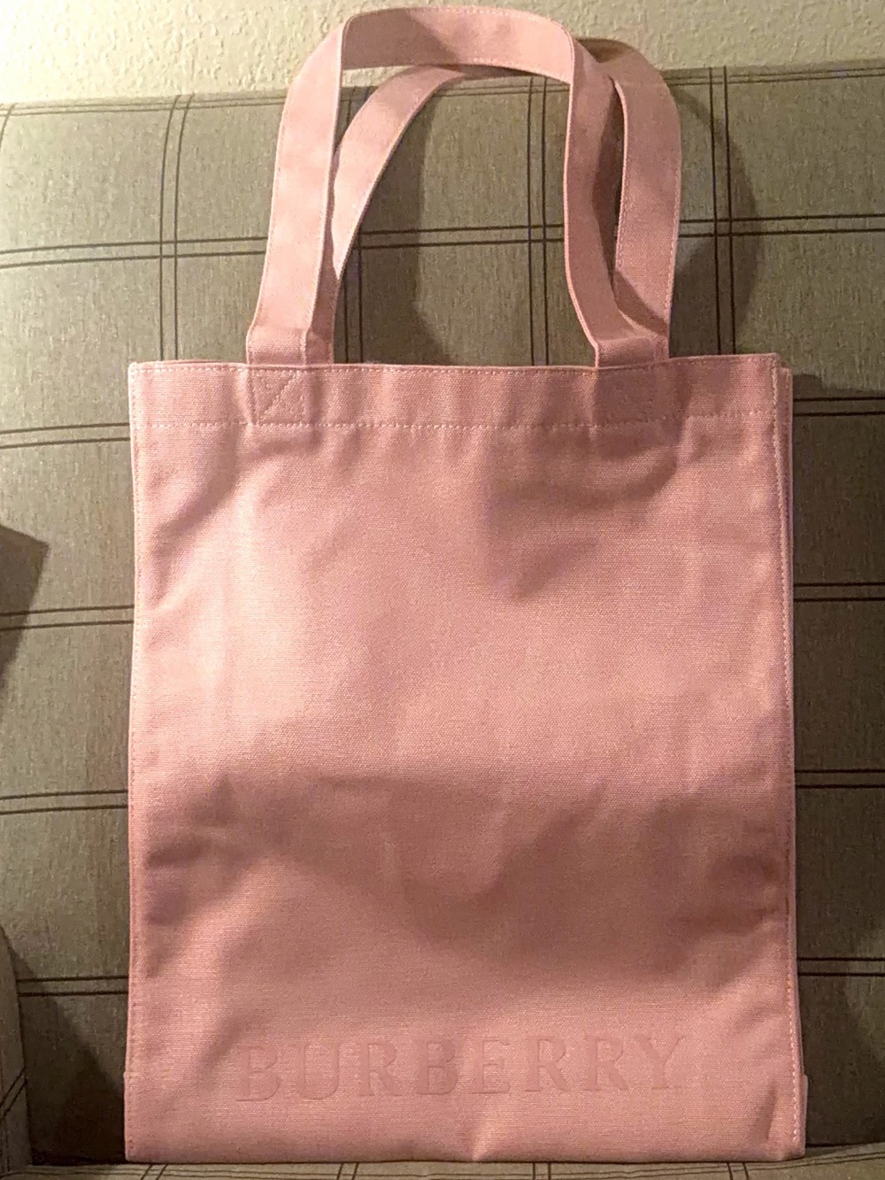 A must have !Burberry Pale Pink Canvas Tote with Embossed Logo feminine & classy